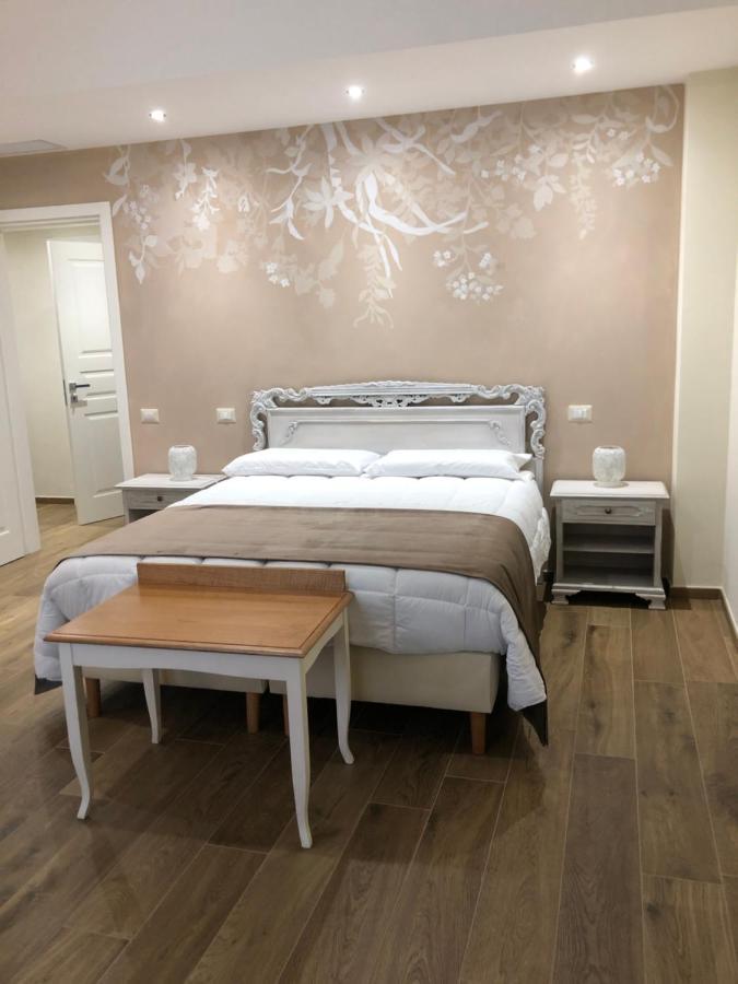 Cavaliere Suite & Rooms Matera Exterior foto